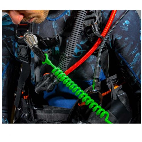 Best Divers Retractor Color Strong – Diving Retractor with a Large Stainless-steel Rock Carabiner ()