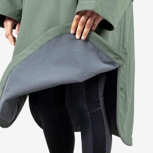Fourth Element Storm Poncho sea moss ()