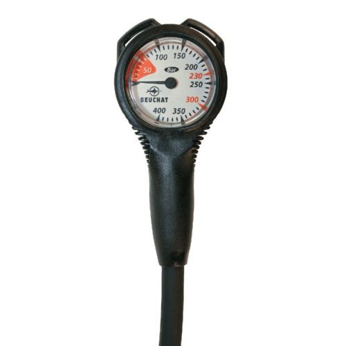 Beuchat Underwater Pressure Gauge With Hose 230 Bars ()