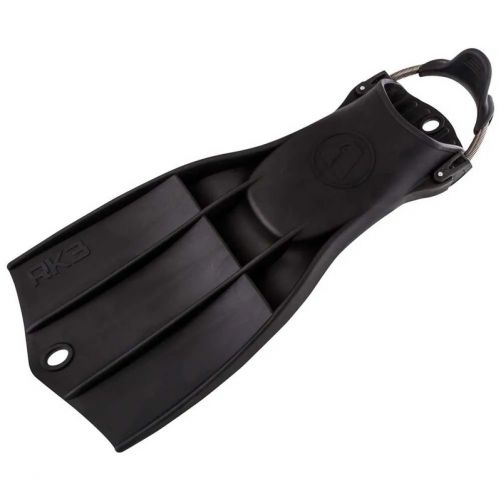 Apeks RK3 Dive Fins with Stainless Steel Spring Straps ()