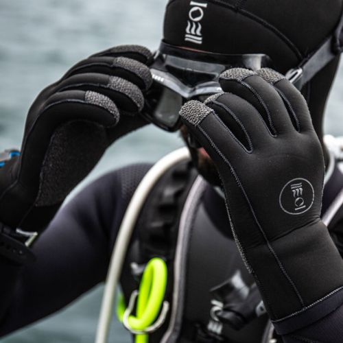 Fourth Element 5mm Kevlar Hydrolock Gloves ()